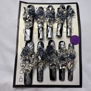 Glamorous Black and Silver 3-D handmade press on nails extra long square XS